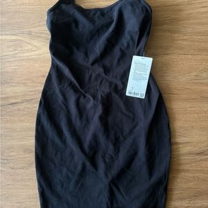 Lululemon NWT black Inner Glow dress size 8